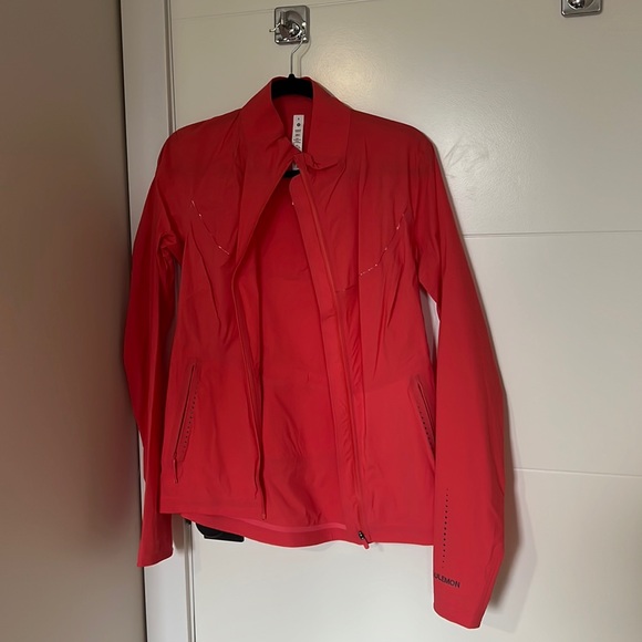 Lulu lemon jacket - Picture 2 of 7